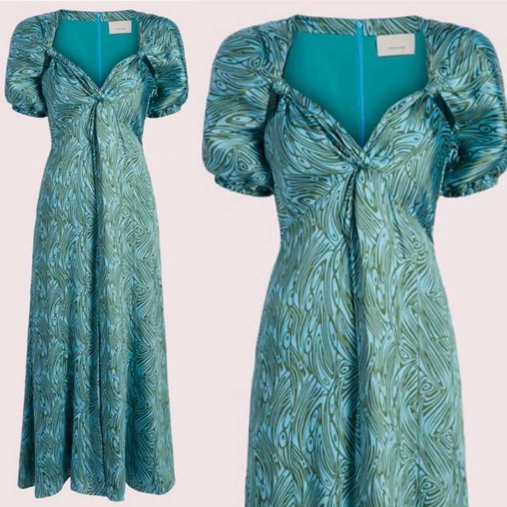 Gorgeous feminine cinq a sept
MARICE DRESS
CELESTE MULTI
Size 4 - Picture 14 of 15